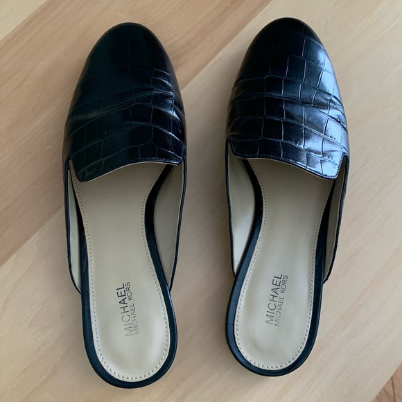 MICHAEL Michael Kors Women’s Natasha Mule Size 7.5M Slip On Shoe Black - Picture 2 of 15